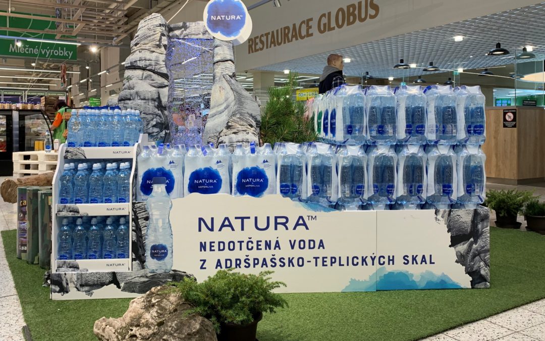 Voda Natura proudí prodejnami Globus